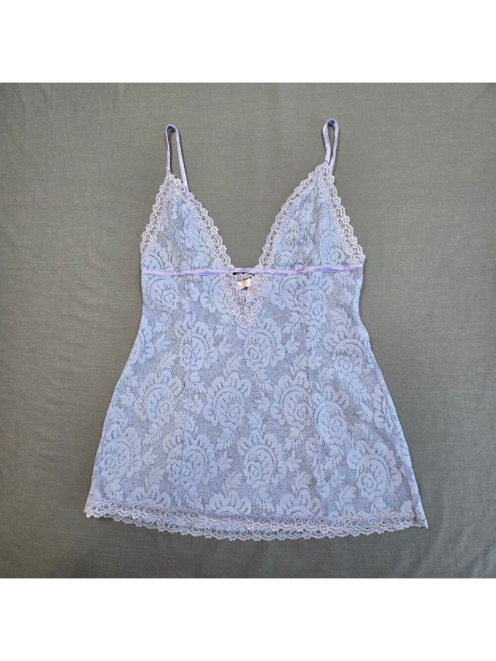 Victorias Secret M Womens Lace Slip Nightgown Light Purple Floral Lace Cami